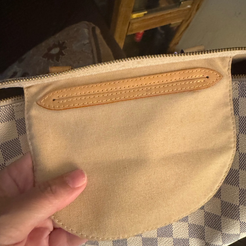 Checkered Designer Handbag - Picture 6 of 7